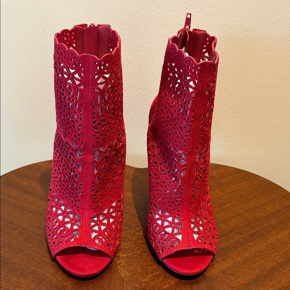 Aldo open toe heeled boots Red suede like cut out Lace look 4” heel size 7